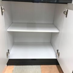 ＼家具＊家電のお店／【ｼﾞｬﾝｸﾞﾙｼﾞｬﾝｸﾞﾙ石川金沢店】キッチンボード ストライプ/ホワイト   W(幅)118×D(奥行き)43×H(高さ)87.5cmの画像