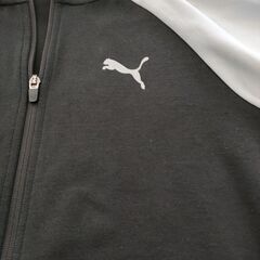 プーマ　フード付パーカースエット　160cmの画像