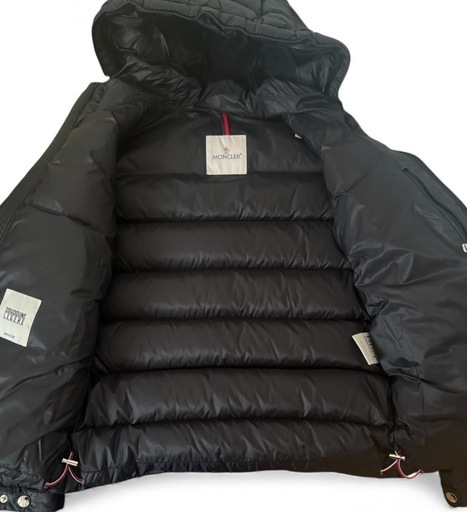 希少 MONCLER ダウンジャケット 大人気モデルSASSIERE