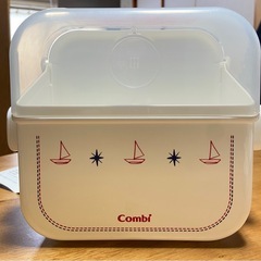【もらってください】 Combi
消毒じょーずと離乳食用調理器具の画像