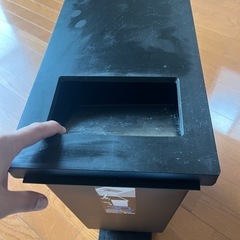 ゴミ箱の画像