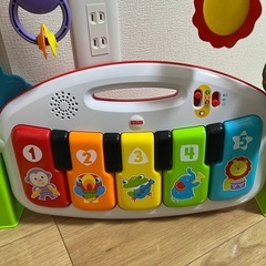 【Fisher price】4wayバイリンガル・ピアノジムの画像