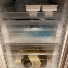 【美品】ハイアール2ドア冷蔵庫/ピンクの画像