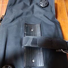 ダイビングBCD アクアラングLサイズの画像