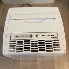 【除湿機
】アイリスオーヤマ　2020年製　IJC-J56-Wの画像