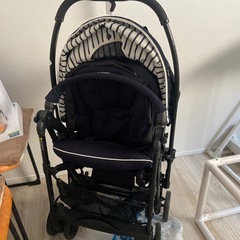 キッズパーテーション、ベビーカー、搾乳機の画像