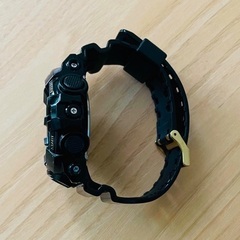 【超美品】CASIO G-SHOCK GA-710GB 稼働中　専用ケース付属の画像