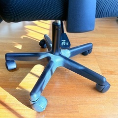 美品 山善 オフィスチェア 高さ調節可の画像