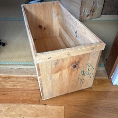 りんご箱の画像