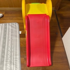 アンパンマン滑り台　の画像