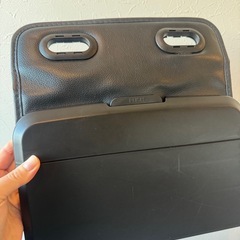 ドリンクホルダートレイ　車内テーブル２つの画像