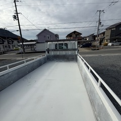 いすゞエルフパワーゲートトラック❗️ セミロング ❗️3000kg❗️AT❗️20万キロ❗️ピカ🌟ピカ　販売します💫⚡️の画像
