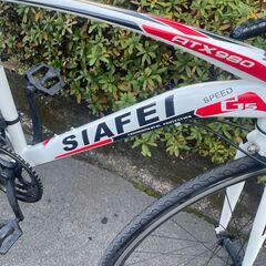 リサイクルショップどりーむ天保山店　No592 ロードバイク　状態綺麗です🎵　SIAFEI　ギア切替２×７段変速　人気のロードバイク🎵の画像