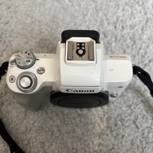 Canon EOS Kiss M レンズ2本＆SDカードセット 送料込み