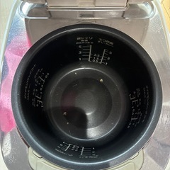 炊飯器　Panasonic SR-PB107の画像