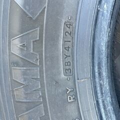 ㉒　265/70R19.5　スタッドレス　タダで差し上げます。の画像