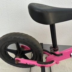 【スタンド付】ストライダー ピンク 練習用に！【現状渡し】の画像