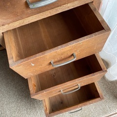 木製デスク　レトロ　の画像