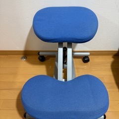 姿勢矯正椅子の画像