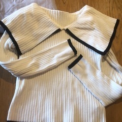 ニットカットソー2着の画像