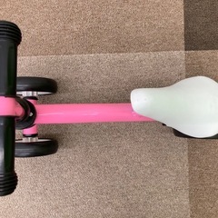 子供用 四輪車 アンパンマン 乗り物の画像