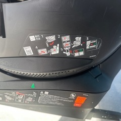 エールベベ　チャイルドシートの画像