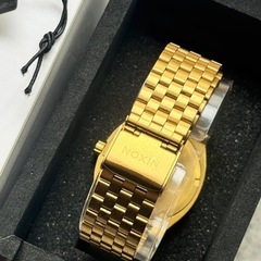 ニクソン 腕時計 美中古 バッテリー交換必要 男女兼用　の画像