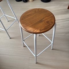 スツール2個！の画像