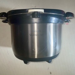 サーモス 真空保温調理器 シャトルシェフ 3.0L (3~5人用) クリアステンレス KBG-3000 CSの画像