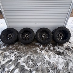 ハイラックス ホイール ６穴の画像