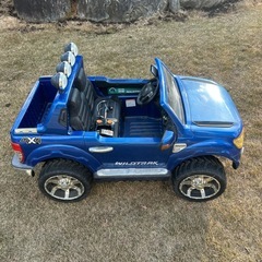 ジャンク 子供用 乗用ラジコン　Fordフォード　の画像