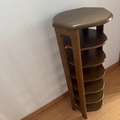 天然木材 スリーパー置き棚の画像