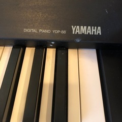 YAMAHA 電子ピアノ　YDP-88の画像