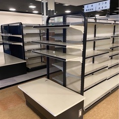 業務用　陳列什器　ゴンドラ什器　陳列棚　大量の画像