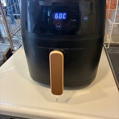 エアーフライヤー　中古品　1年間使用の画像
