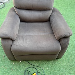 ニトリ　電動リクライニングソファー　1人用　Nビリーバの画像