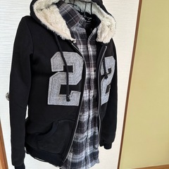 レディース　シャツ パーカー　Mサイズ　2枚セットの画像