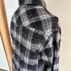 レディース　シャツ パーカー　Mサイズ　2枚セットの画像