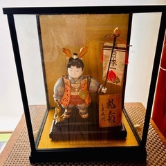 桃太郎ケース入り五月人形の画像