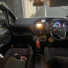 80系ノアハイブリッド　の画像