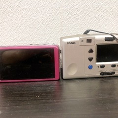 デジカメ（ジャンク）2台の画像