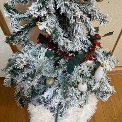 ニトリ　150cm　クリスマスツリーの画像