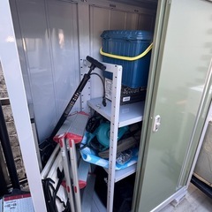 イナバ物置の画像