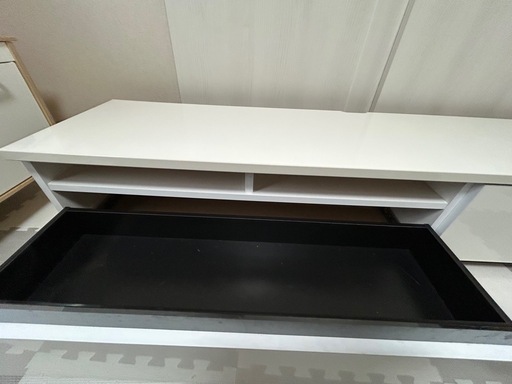 テレビボード　　180センチ