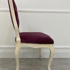 白家具❁⃘*.ﾟアンティークなチェア(椅子)の画像