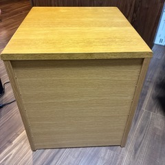 【美品】木製 サイドテーブル✖️2　 ナイトテーブル 引き出し 収納付き ナチュラルの画像