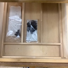 【引き取り限定中古家具】  カリモク家具  食器棚 幅117×奥行44.5×高さ196(cm)の画像