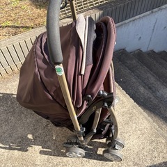 アップリカ　ベビーカーの画像