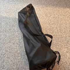 【お譲りします】 折りたたみ椅子 アウトドアチェア コンパクトイス ［耐荷重200kg認定の『軽量』×『楽々』折り畳み椅子］ (ブラック1)の画像