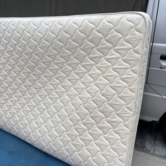 引き取り者の方決まりました。ダブルベットマットレスの画像